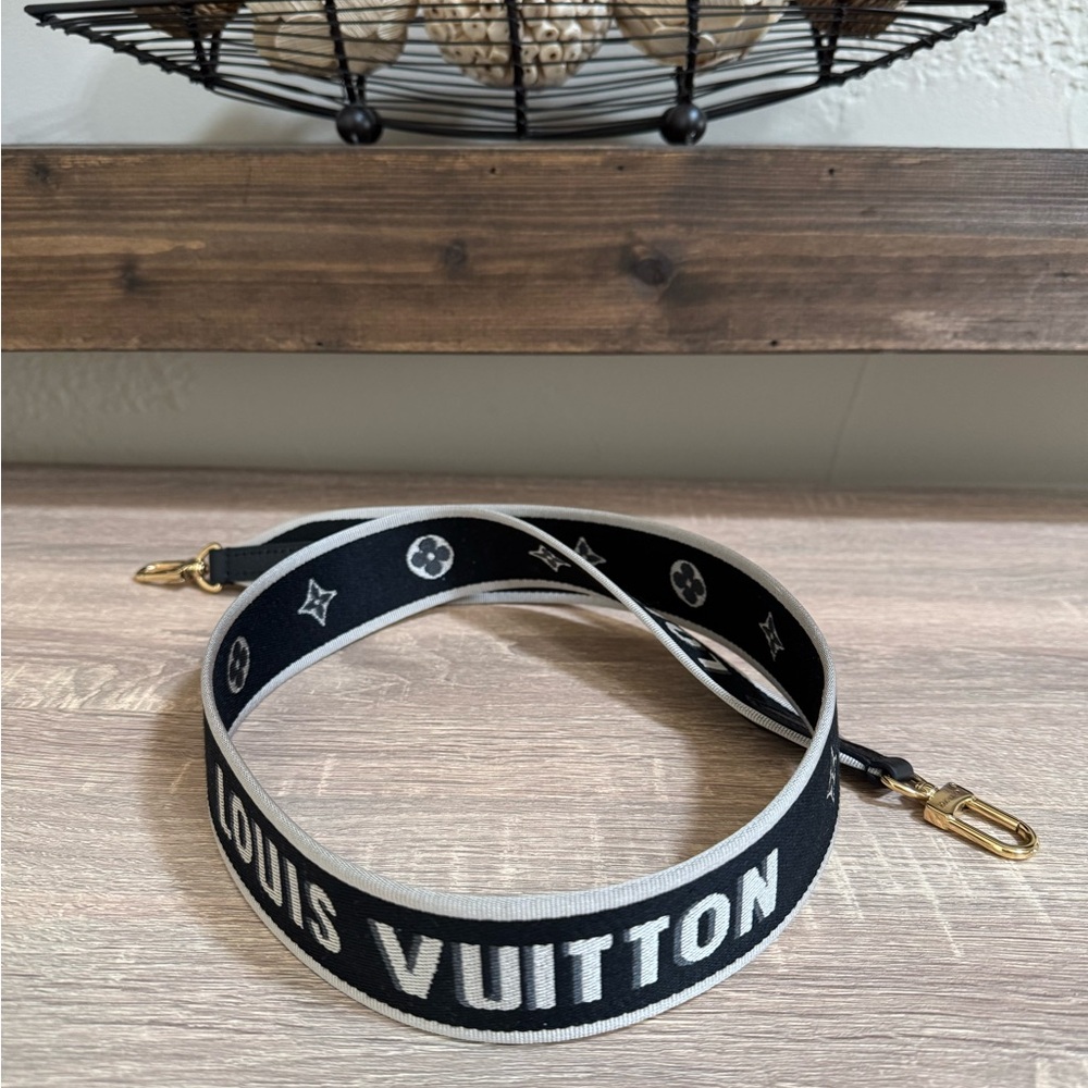 Louis Vuitton Jacquard Handbag Strap